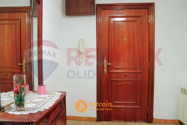 Piso grande para reformar en C/Verbena - foto 4