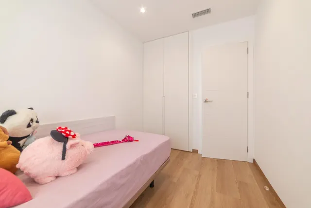 Casa 3 habitaciones 130m² en venta - Roda — 25