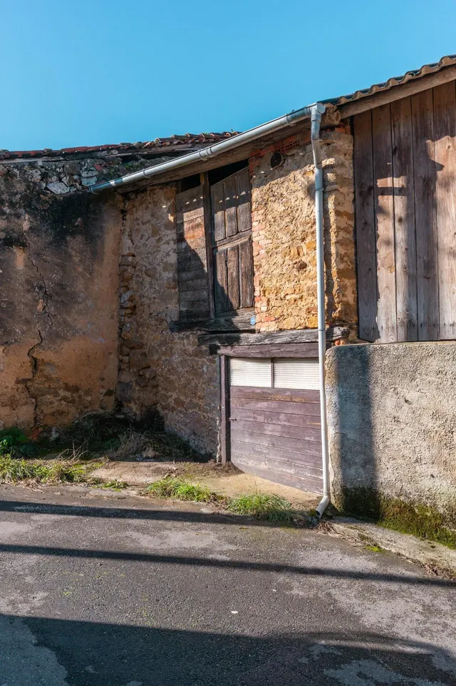 Casa totalmente reformada con finca y anexo para rehabilitar en L’Oteru, Piloña, muy cerca de Infiesto. — 44