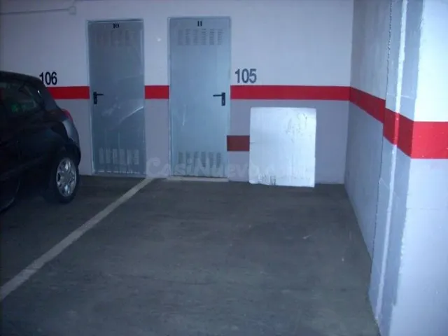 SE VENDE GARAJE CON TRASTERO , FACIL ACCESO - foto 4