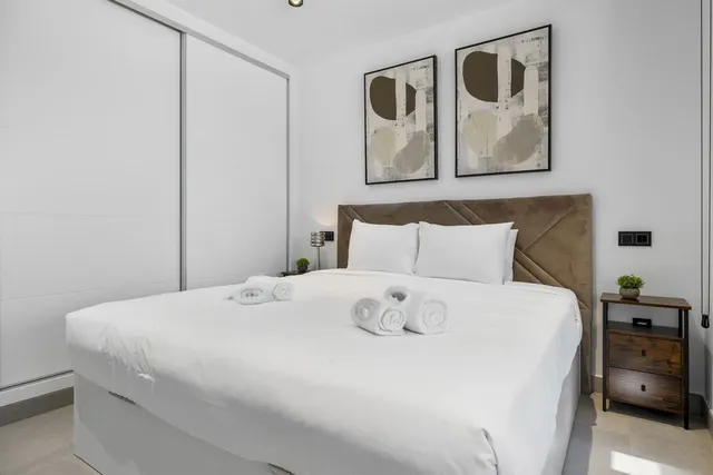 Chalet 4 habitaciones 263m² en venta - Riviera del sol — 45