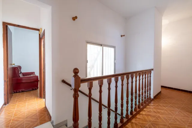 Casa con encanto, cochera y terraza privada en calle Acosta — 10