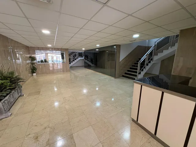 4 habitaciones y ascensor junto a la Avenida del Aeropuerto — 38