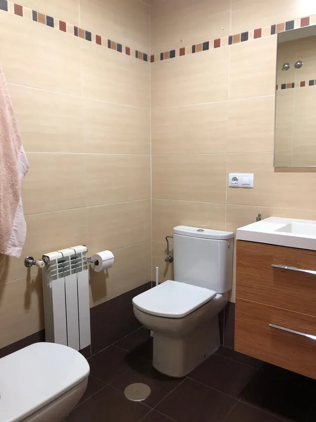 Amplio Piso en el Centro de Ponferrada - Ideal para Familias — 23
