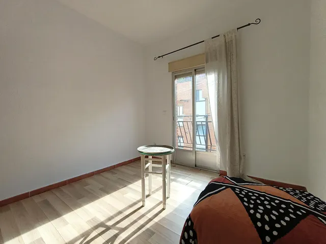 LUMINOSO PISO EXTERIOR, CON GRAN TERRAZA, EN PUERTA BONITA — 26