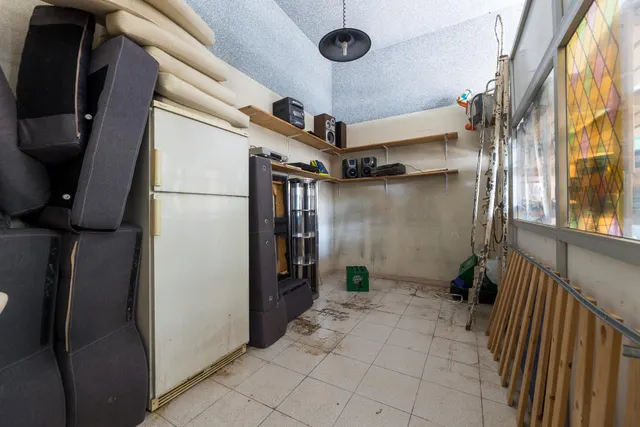 Local en venta — 12