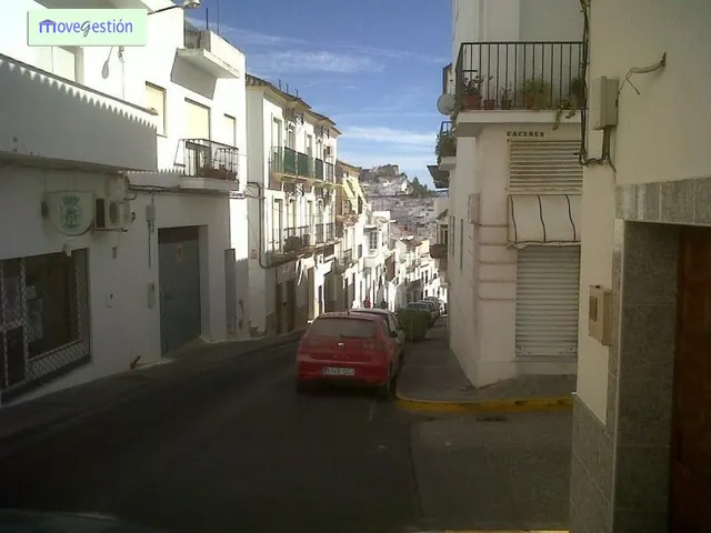 SOLAR EN ARCOS DE LA FRONTERA — 6