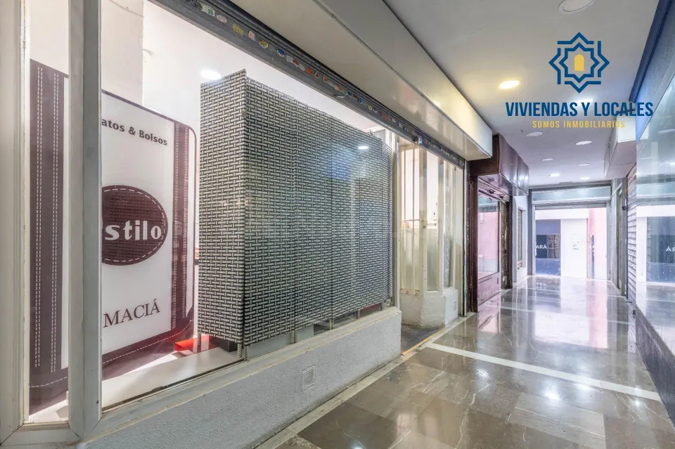 Local comercial 106m² en venta - Centro