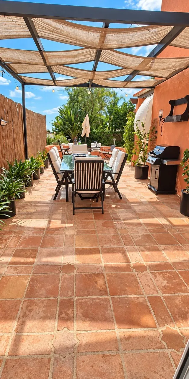 Exclusivo chalet con piscina y jardín en Pinares de San Antón (Málaga) — 32