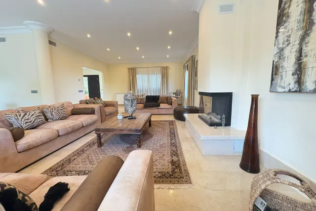 Villa 5 habitaciones 516m² en venta - La Alcayna — 4