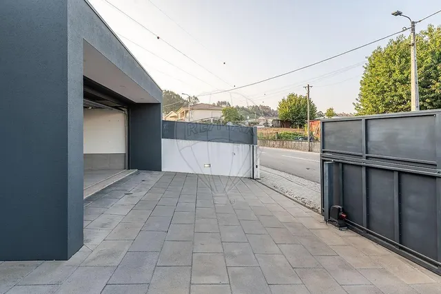 Chalet 3 habitaciones 306m² en venta - Campos e Louredo — 16