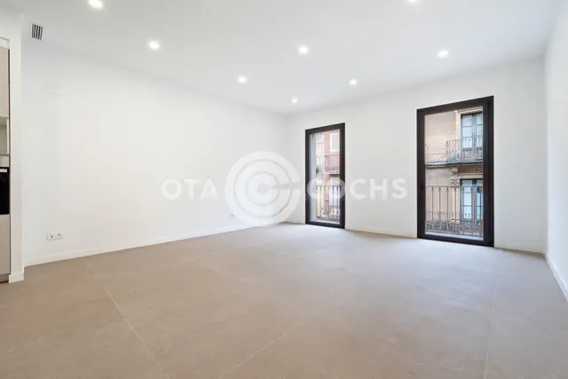 PISO DE OBRA NUEVA AL CARRER LLOVERA - foto 3
