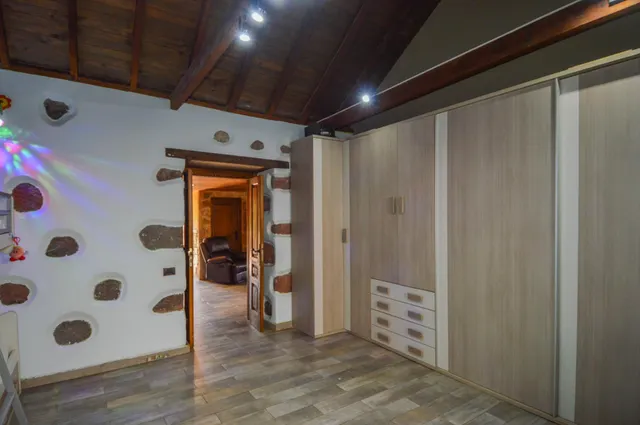 ¡Finca rústica con chalet y piscina privada en Santa Lucia! — 38