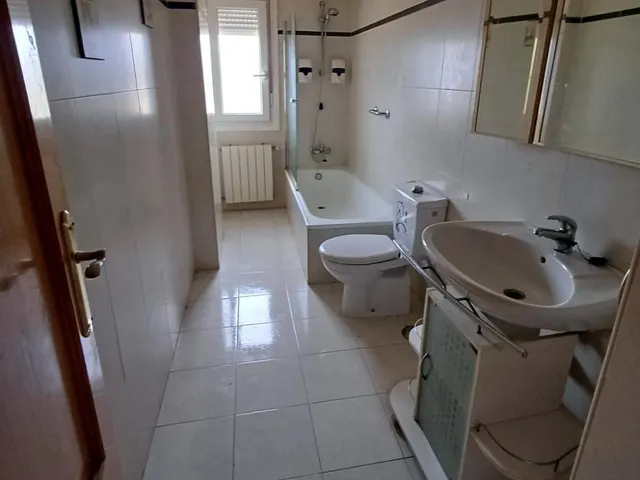 Encantador Piso en Las Navas del Marqués - Oportunidad Única — 23