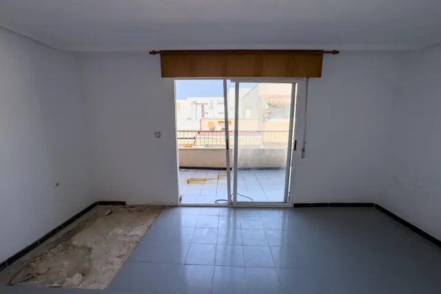 Ático para Reformar en calle la Loma — 4