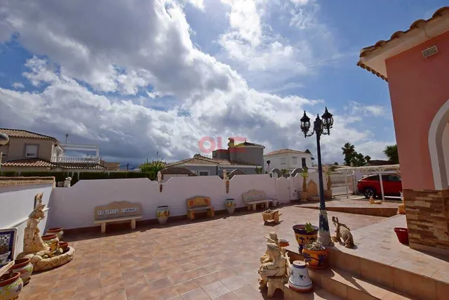 Villa 4 habitaciones en venta - Cabo Roig — 11
