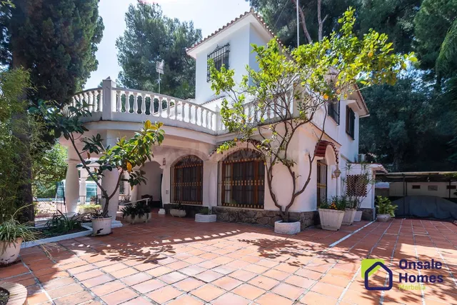 Chalet 5 habitaciones 501m² en venta - Marbella Pueblo - foto 4