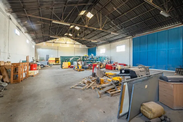 Nave industrial 1400m² en venta - Alcampo — 15