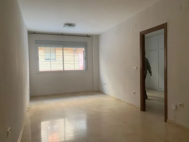 Piso reformado en barrio naranjo — 9