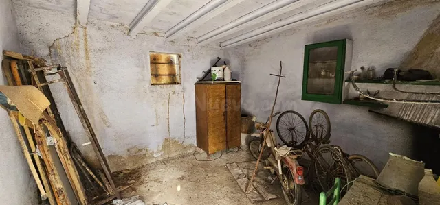 Finca rústica 37m² en venta - Afueras del pueblo - foto 3