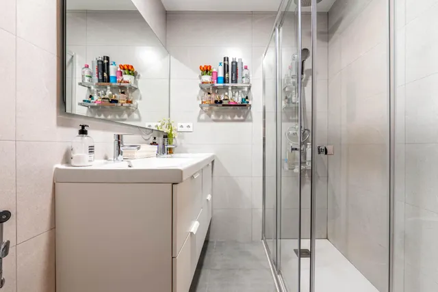 Piso boutique para entrar a vivir de 3 dormitorios y 2 baños junto a Parque Arabial — 38