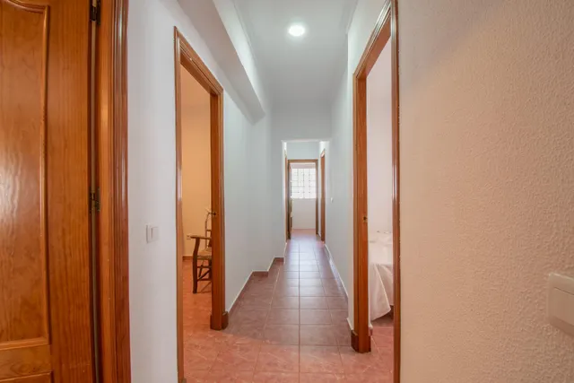 Venta de chalet en las mogarizas con 1125 metros de parcela urbano — 29