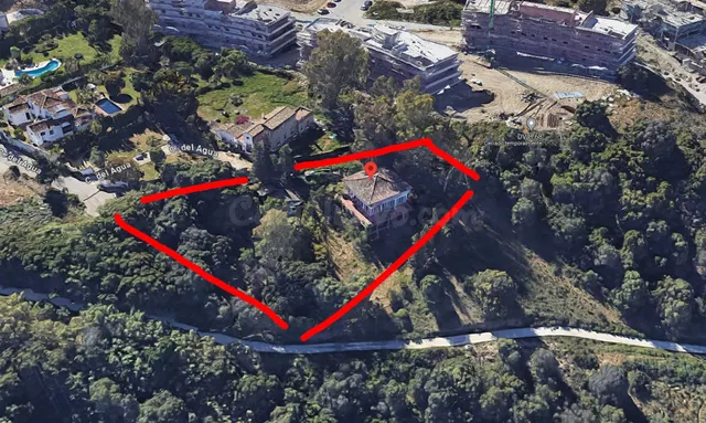 Terreno con vistas al golf en Estepona para construir - foto 3