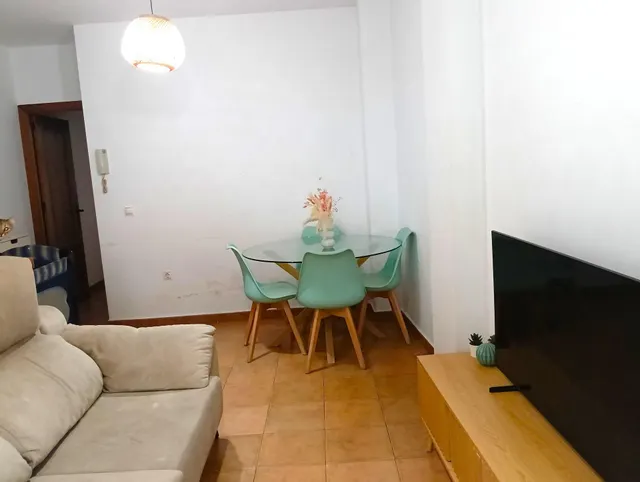 Apartamento en planta baja con patio en Huerta del Rosario - foto 4
