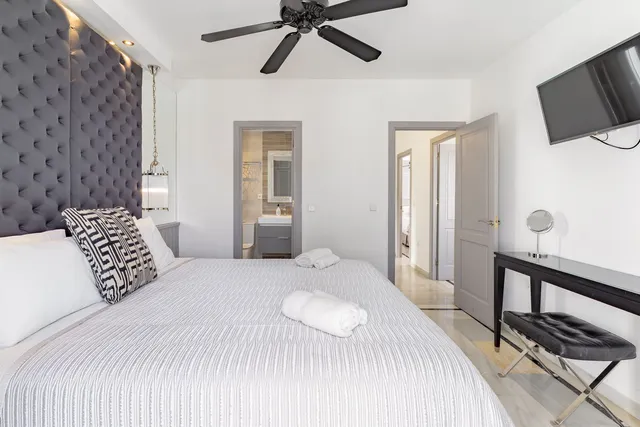 Chalet 5 habitaciones 220m² en venta - Costa Del Sol — 18