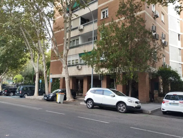 Local comercial 220m² en venta - Fuencarral - foto 4