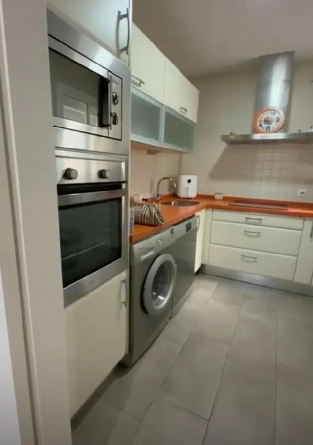 MAGNIFICO PISO EN ZONA ENTREPARQUES — 12