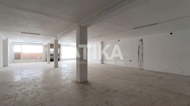 LOCAL EN VENTA - AIELO DEL MALFERIT — 3