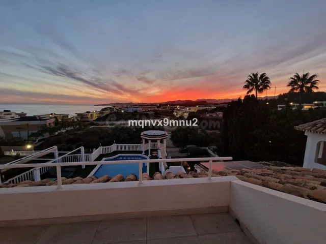 Chalet 5 habitaciones 300m² en venta - Riviera del sol - foto 2