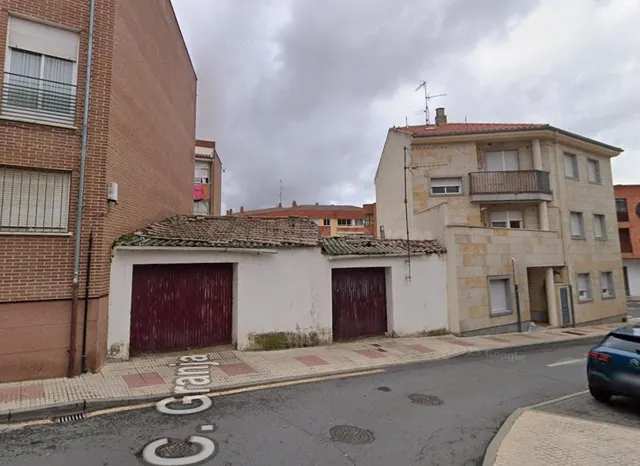 SE VENDE SOLAR EN CARBAJOSA DE LA SAGRADA - foto 2