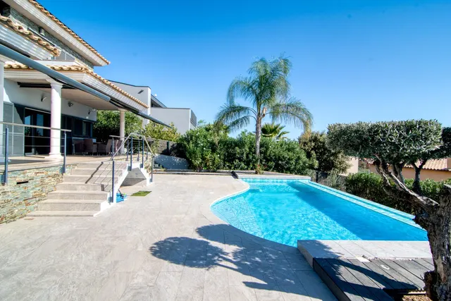 Villa de diseño con piscina y espectaculares vistas a la bahía de Roses – Palau-Saverdera — 14