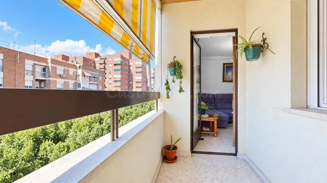 Piso 3 habitaciones 107m² en venta - Avda. mediterraneo - foto 2