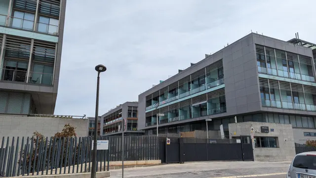 Loft en venta en Calle de la Creu Roja, 1 con 3 dormitorios. — 33