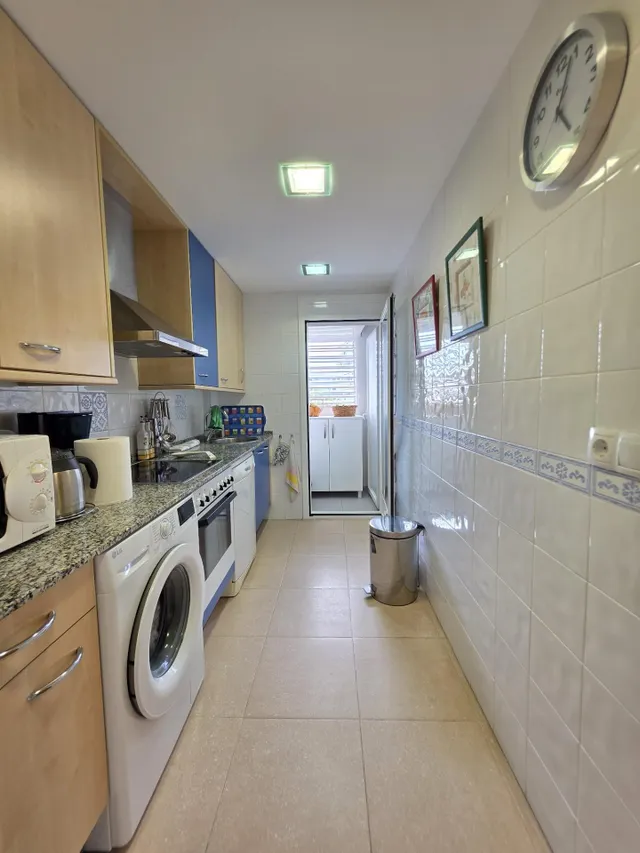 PISO 3 habitaciones A 20 M DE LA PLAYA CON PARKING DOBLE Y TRASTERO — 12