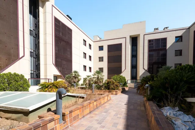 ¡Oportunidad única! Vivienda a estrenar con diseño moderno y plaza de aparcamiento opcional. — 13