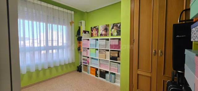 PISO A LA VENTA AMPLIO, LUMINOSO Y CON PLAZA DE GARAGE — 5