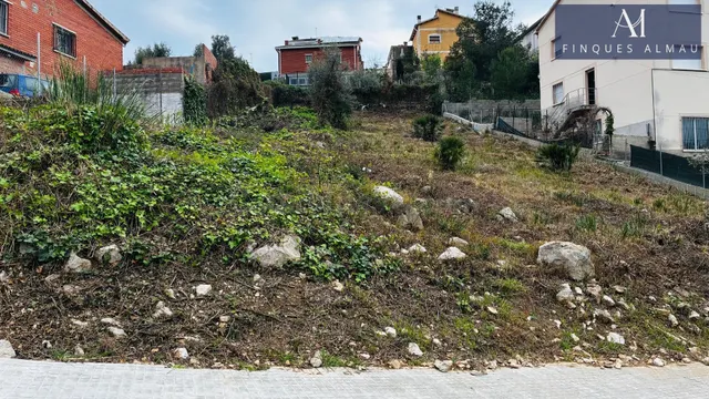 Terreno urbano en calle de los Castaños 35 Urb Costa Cunit - foto 2