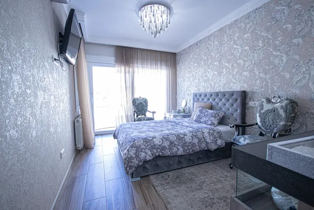 Villa de 4 dormitorios, 3 baños, piscina y jardín en dehesa de campo amor (orihuela costa) — 38