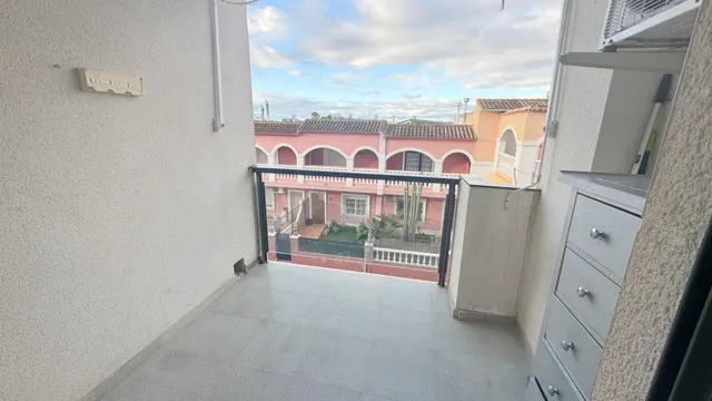 APARTAMENTO MODERNO PARA LARGA DURACIÓN EN LA ZONA ALTA DE EL CAMPELLO — 13
