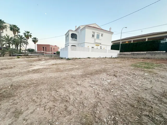 SOLAR URBANO EN VENTA EN CALPE A SOLO 80 METROS DE LA PLAYA DEL ARENAL !! — 19