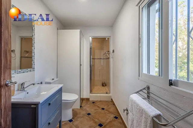 CASA DE PUEBLO REFORMADA CON PISCINA PRIVADA Y POTENCIAL DE ALQUILER Cacín, Granada – Cerca del embalse de Los Bermejales — 19