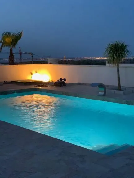 Villa 3 habitaciones 125m² en venta - Pueblo — 15