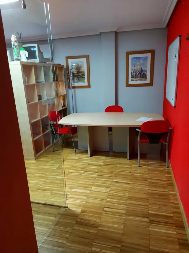 SE VENDE O ALQUILA LOCAL DE OFICINAS Y DESPACHOS EN BENIAJAN — 15