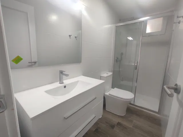 ALQUILER DE   VIVIENDA VACIA  TOTALMENTE REFORMADA — 19