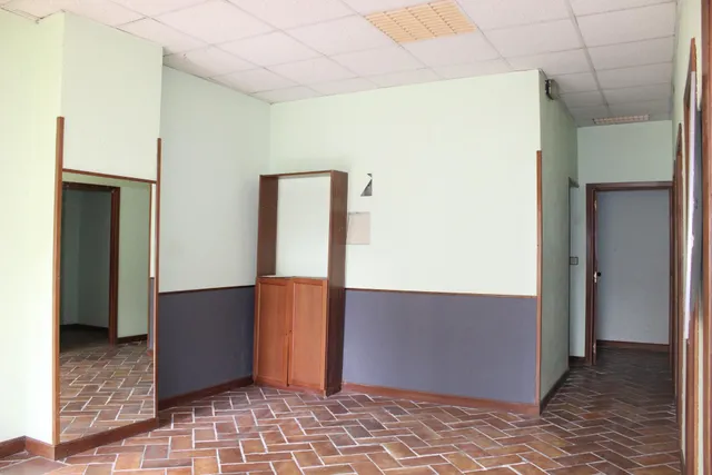 LOCAL COMERCIAL EN DUMBOA — 9
