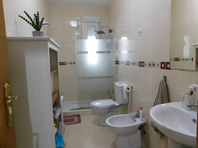 Chalet Adosado en Yuncler 3 Plantas para entrar a vivir — 50